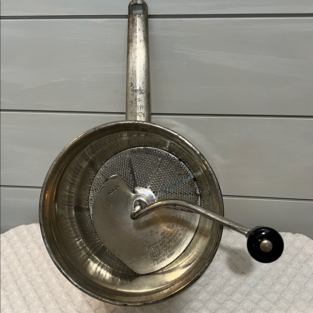 Vintage Foley Food Mill Ricer
Strainer Masher Canning